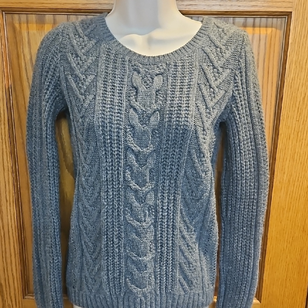Gap Cable Knit Gray Sweater